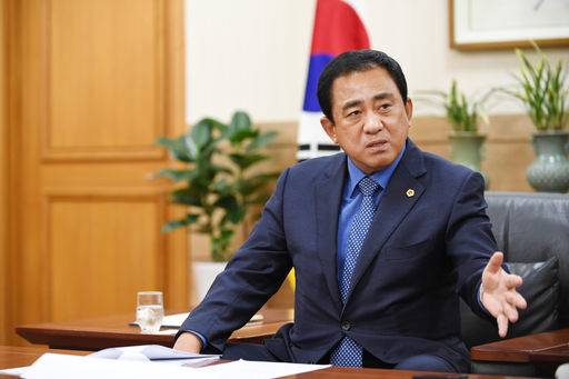 양준욱 서울특별시의회 의장