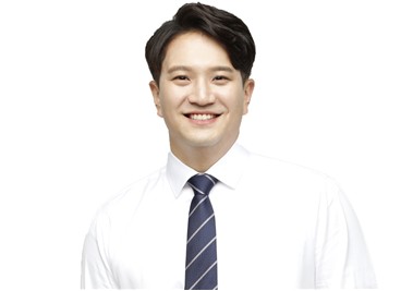 전용기의원.jpg